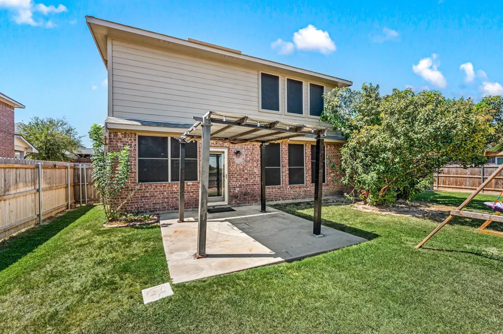 1417 White Ash Street Saginaw, TX 76131