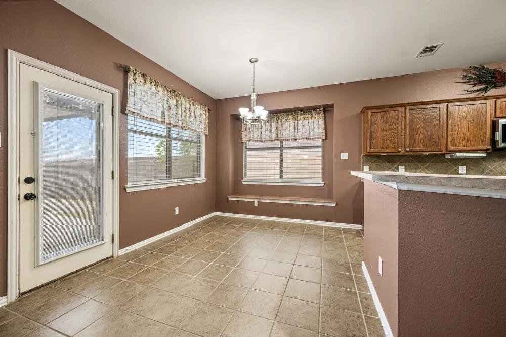 1417 White Ash Street Saginaw, TX 76131