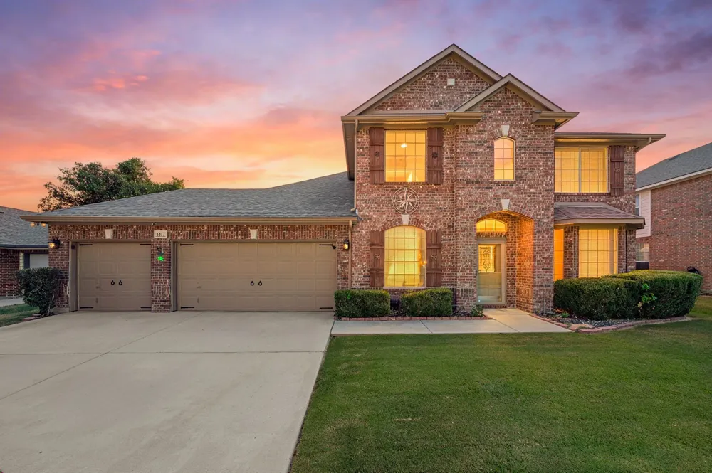 1417 White Ash Street Saginaw, TX 76131
