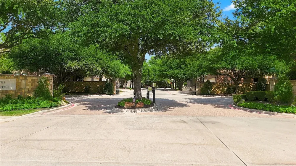 2929 Muirfield Drive Lewisville, TX 75067
