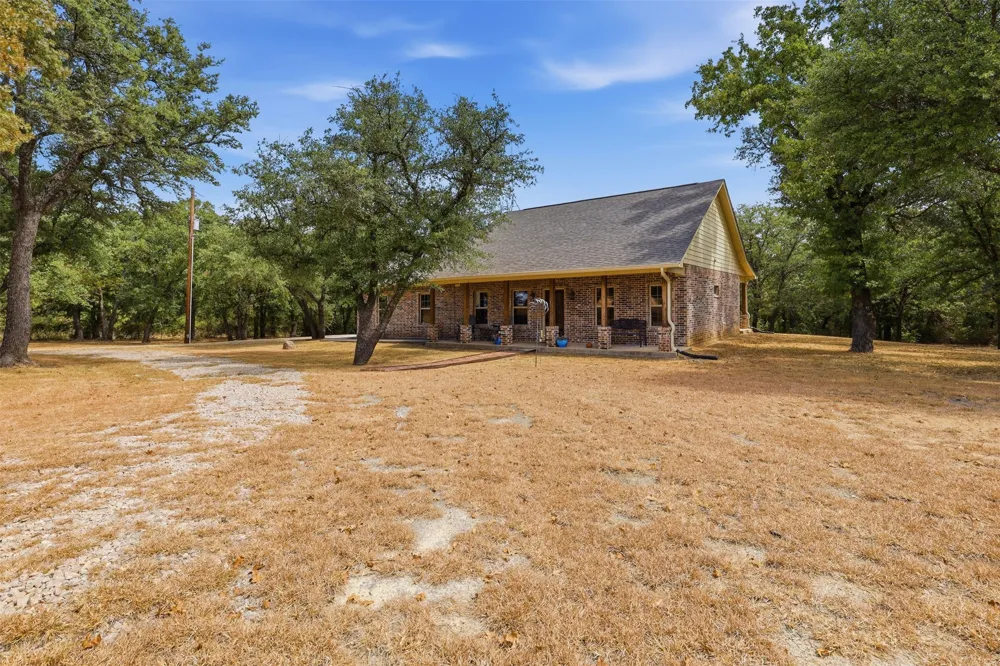 415 Adell Road Weatherford, TX 76088