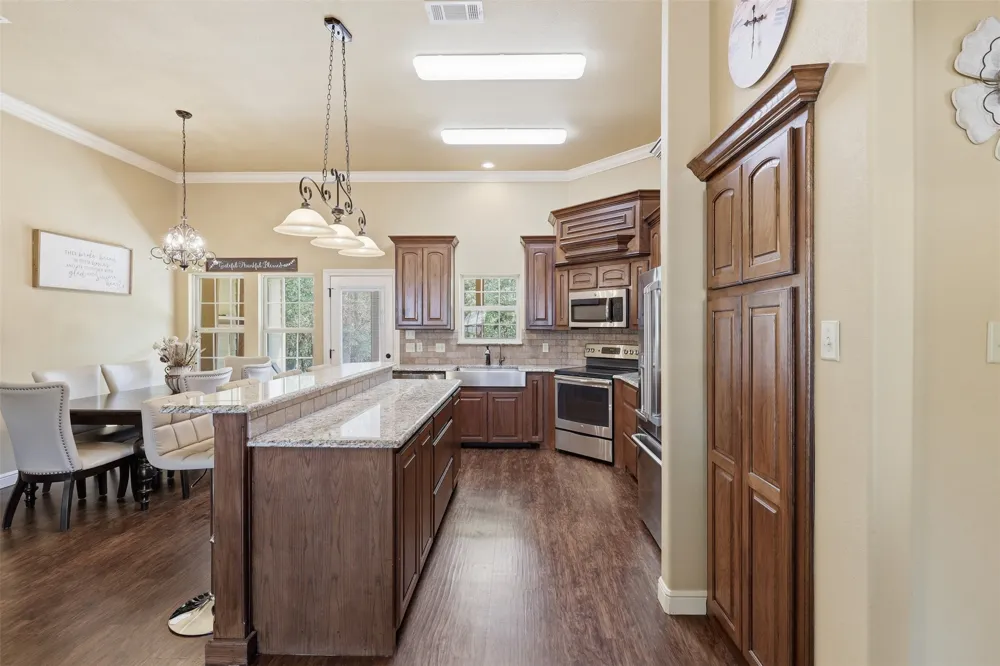 415 Adell Road Weatherford, TX 76088