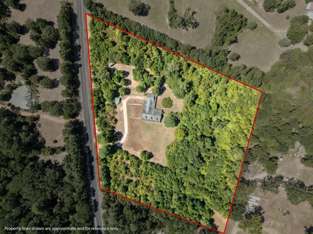 11668 FM 2454 Pittsburg, TX 75686