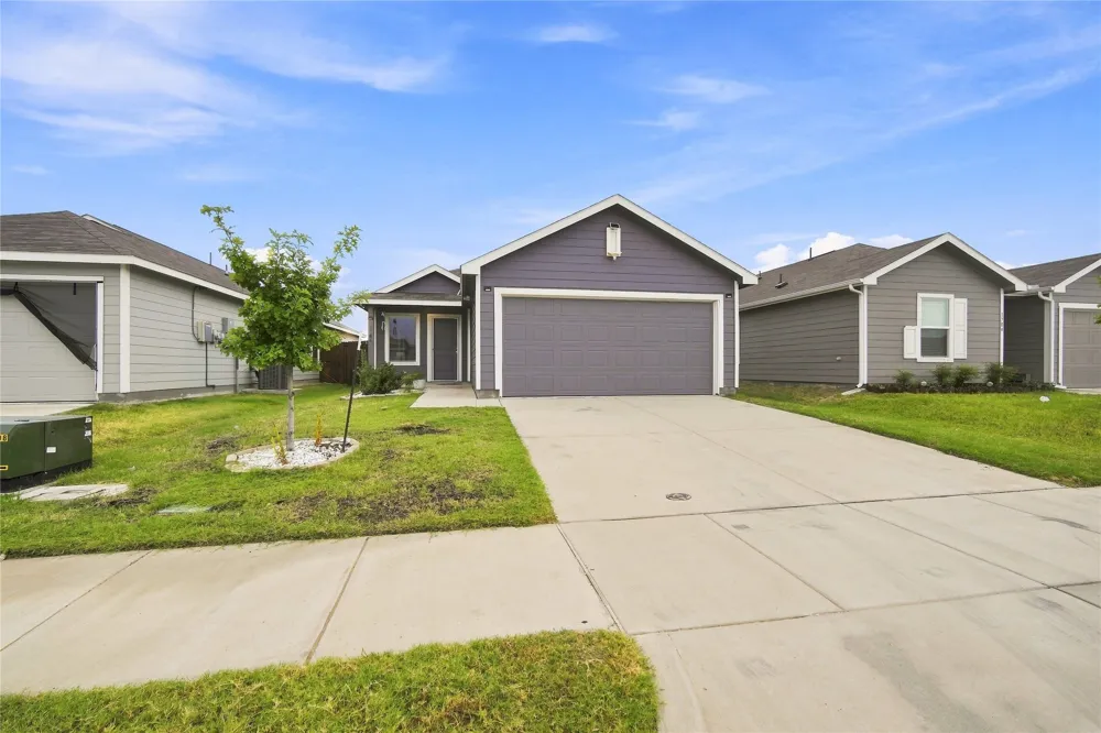 1706 Horizons Hill Crandall, TX 75114