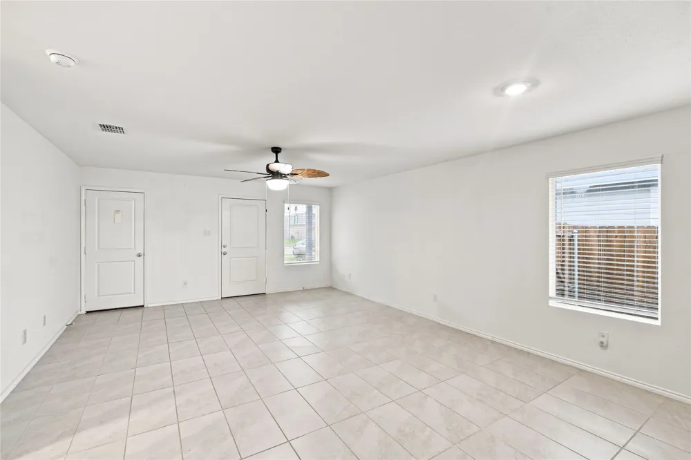 1706 Horizons Hill Crandall, TX 75114