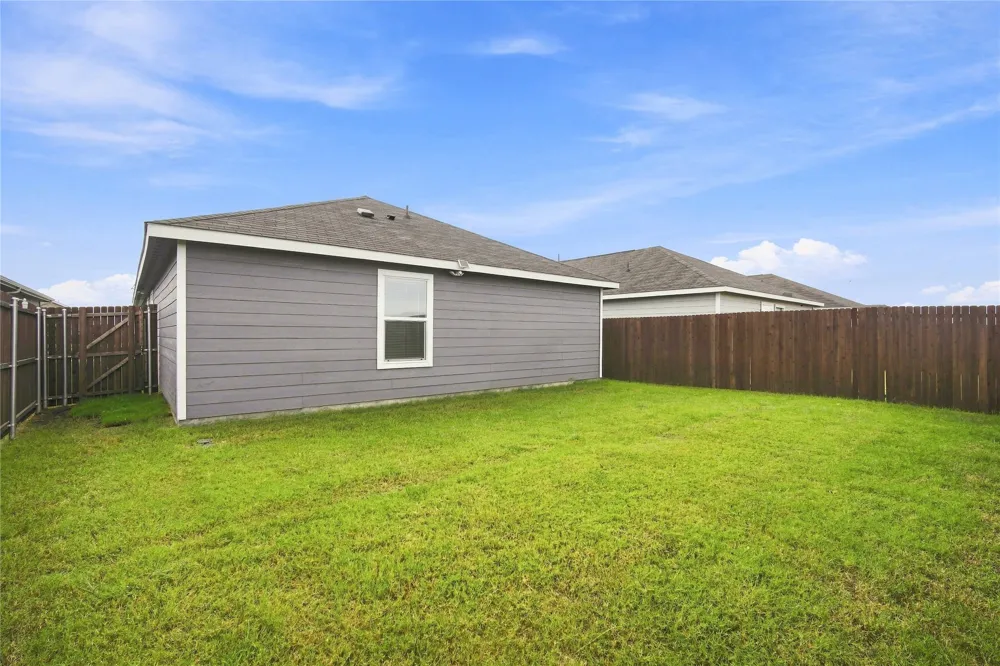 1706 Horizons Hill Crandall, TX 75114