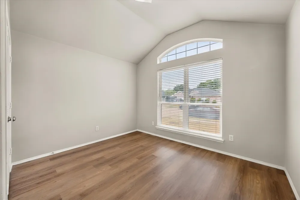 1017 Caleb Street Burleson, TX 76028