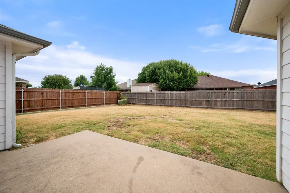 1017 Caleb Street Burleson, TX 76028