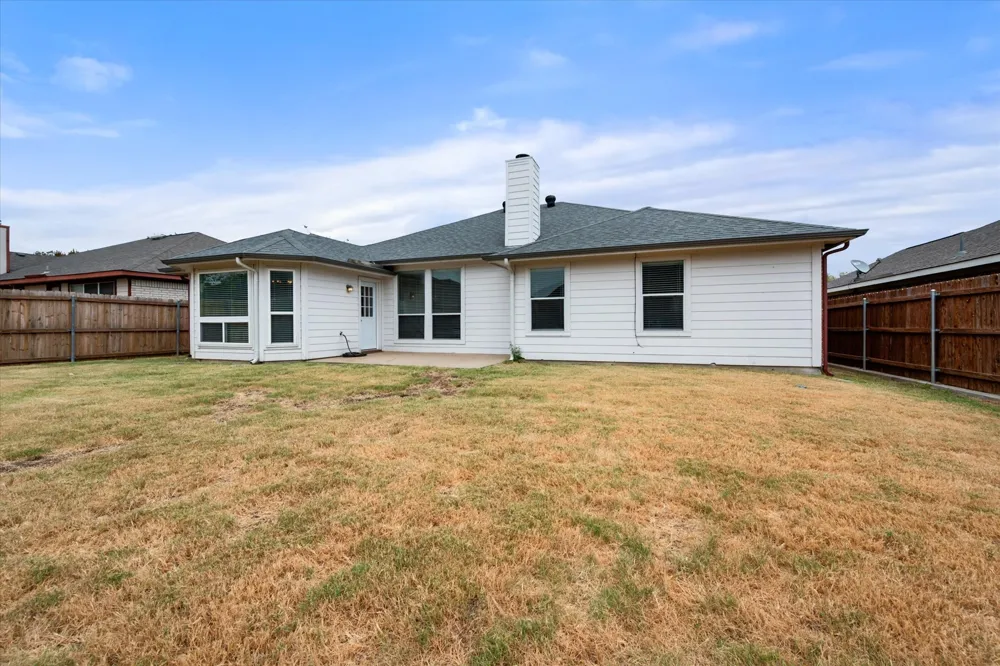 1017 Caleb Street Burleson, TX 76028