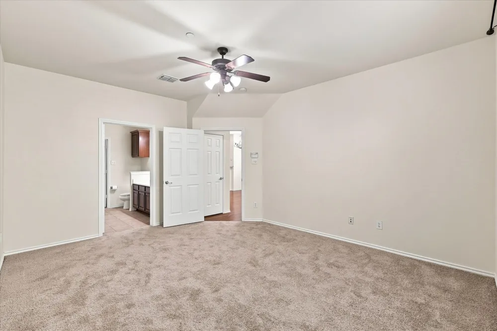 2929 Muirfield Drive Lewisville, TX 75067