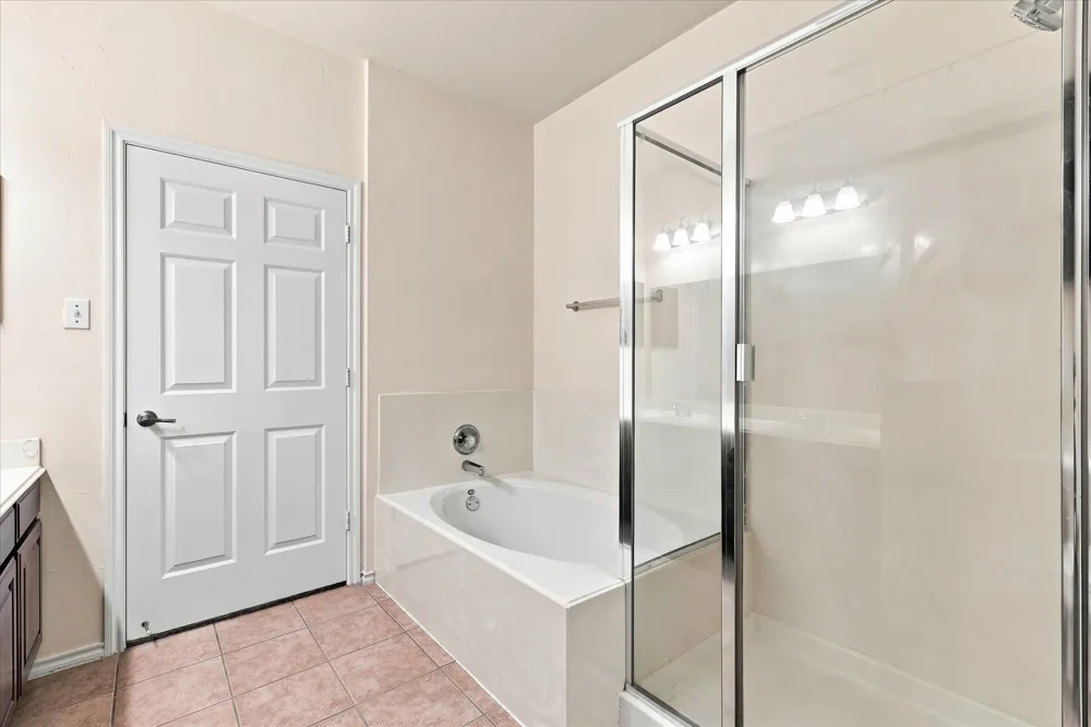 2929 Muirfield Drive Lewisville, TX 75067