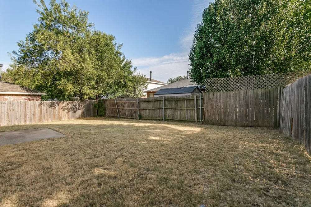 3925 Stonewick Court Fort Worth, TX 76123