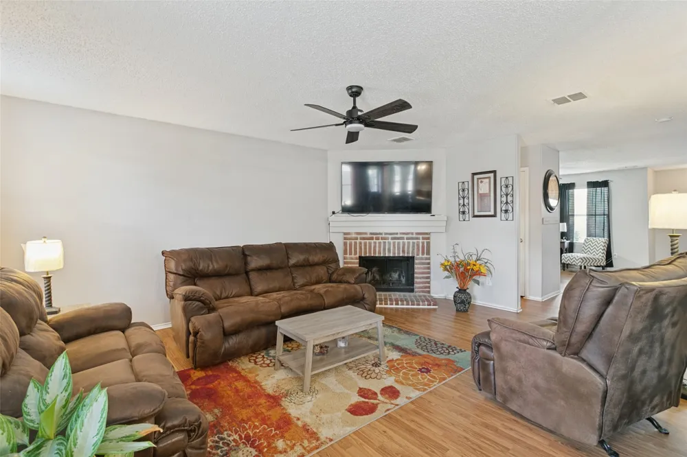 3925 Stonewick Court Fort Worth, TX 76123