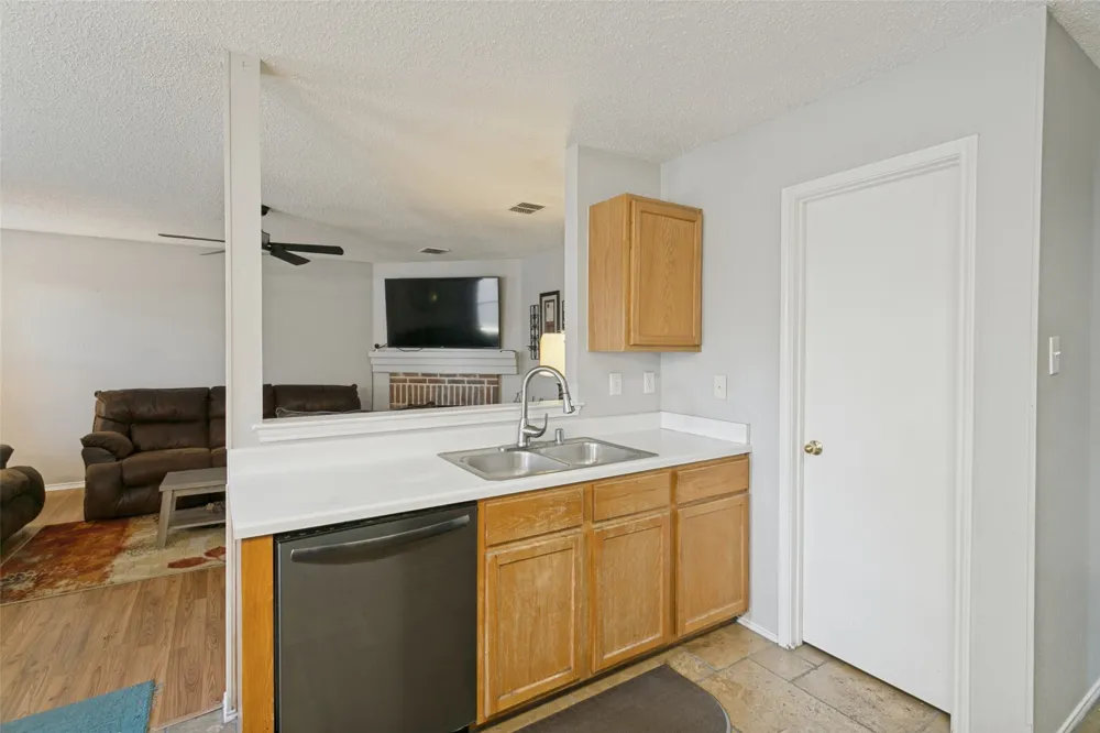 3925 Stonewick Court Fort Worth, TX 76123