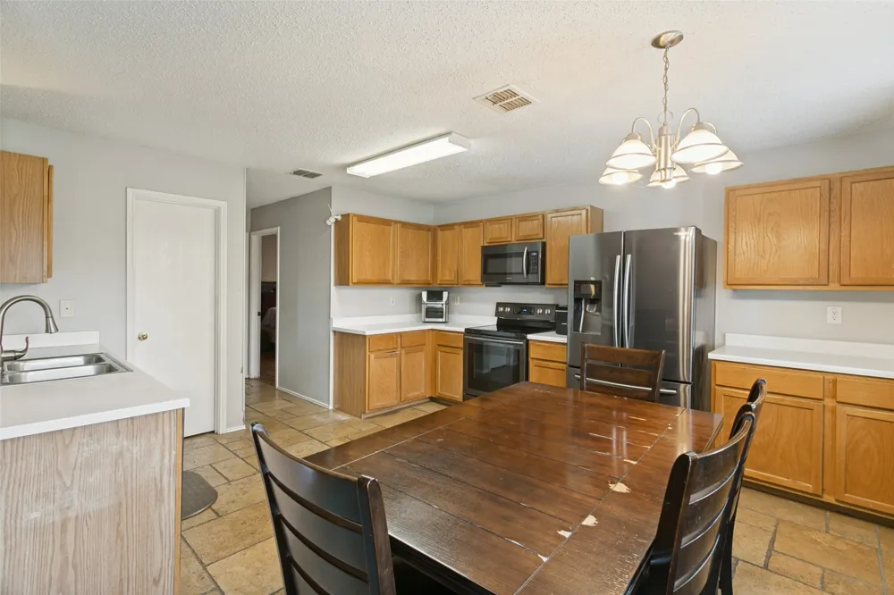 3925 Stonewick Court Fort Worth, TX 76123