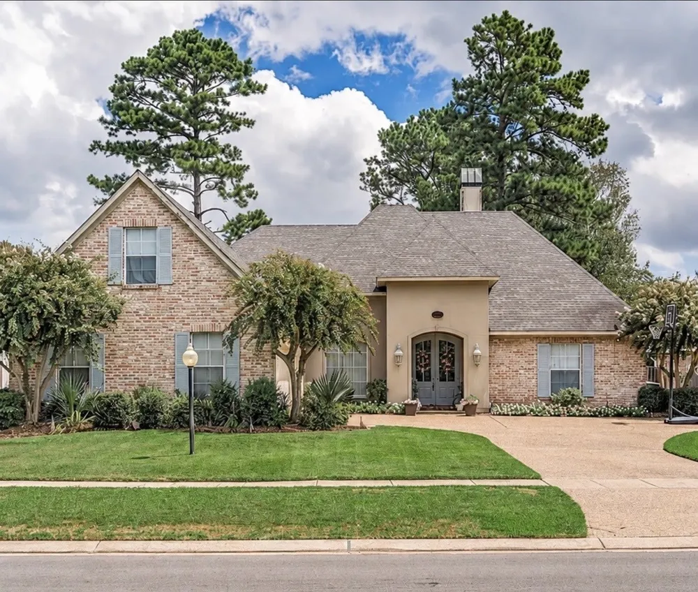 378 Saint Charles Boulevard Shreveport, LA 71106