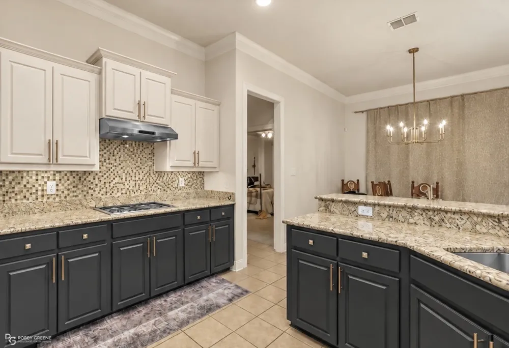 378 Saint Charles Boulevard Shreveport, LA 71106
