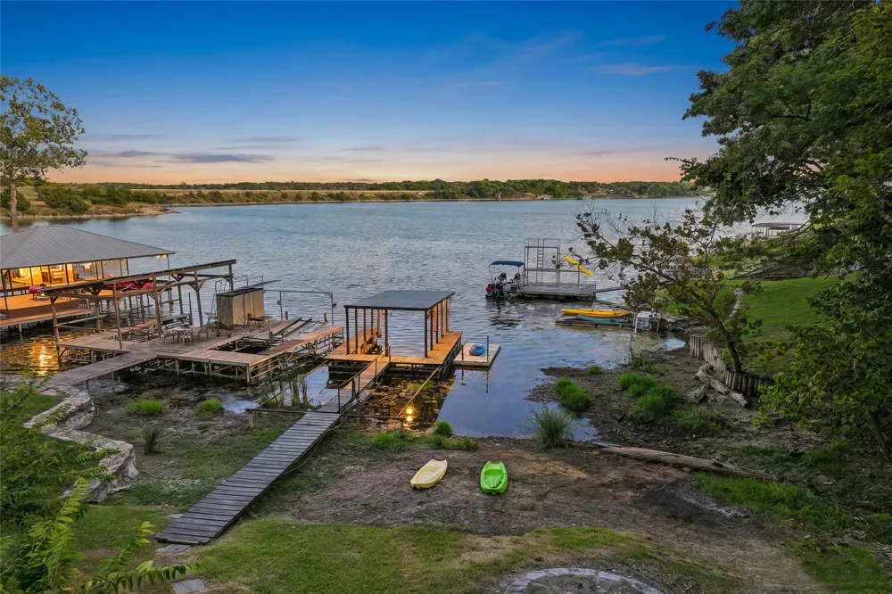 36 Falls Creek Circle Gainesville, TX 76240