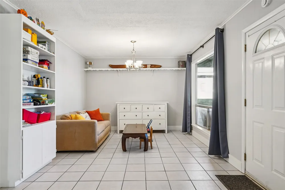 36 Falls Creek Circle Gainesville, TX 76240