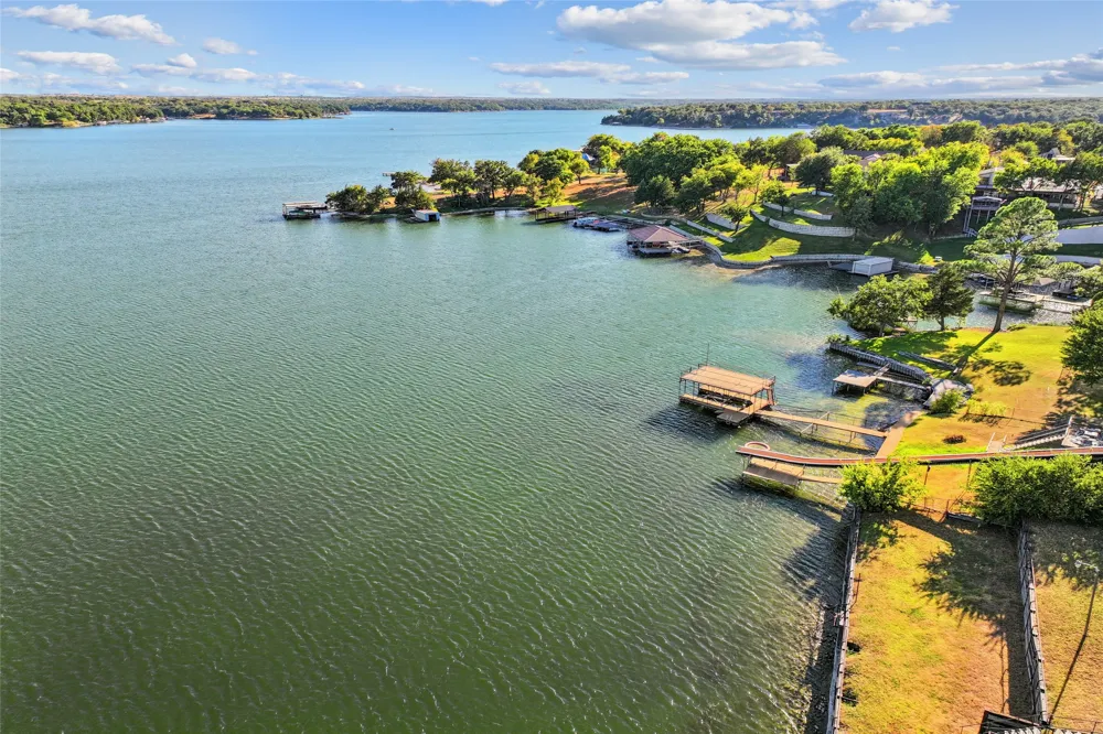 36 Falls Creek Circle Gainesville, TX 76240