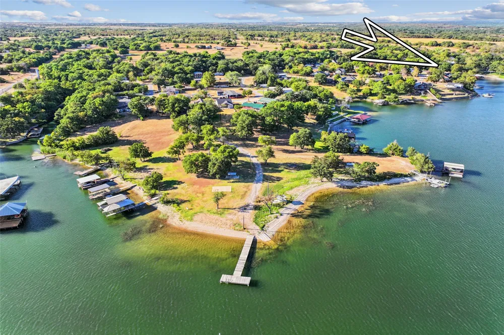 36 Falls Creek Circle Gainesville, TX 76240