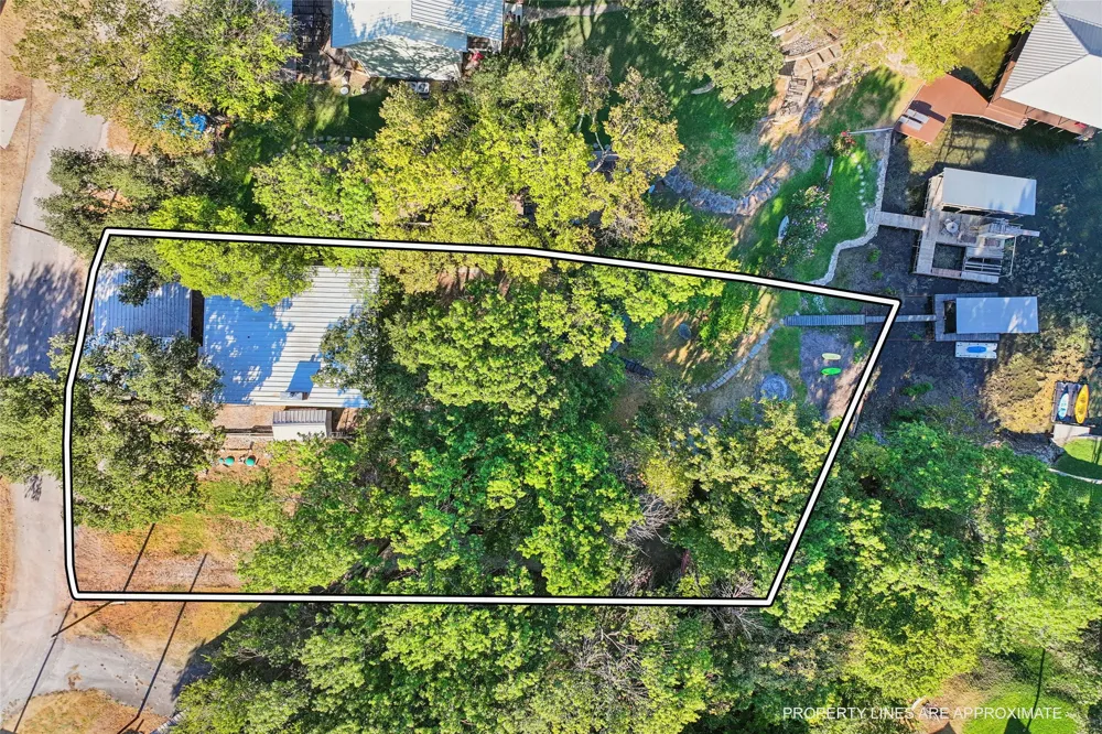 36 Falls Creek Circle Gainesville, TX 76240