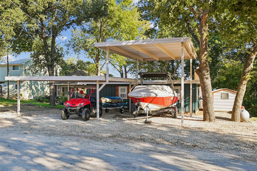 36 Falls Creek Circle Gainesville, TX 76240