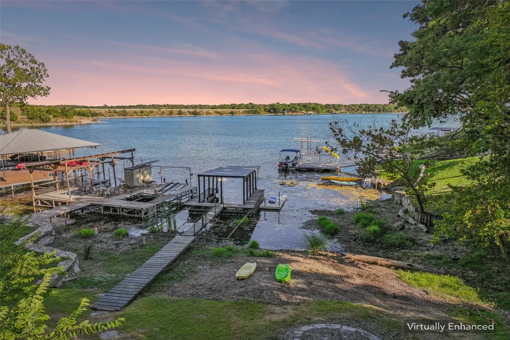 36 Falls Creek Circle Gainesville, TX 76240