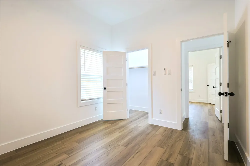 609 Getzendaner Avenue Waxahachie, TX 75165