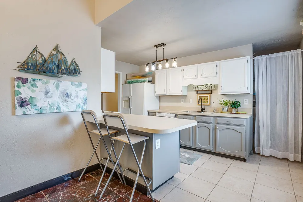 7913 Bermejo Road Fort Worth, TX 76112