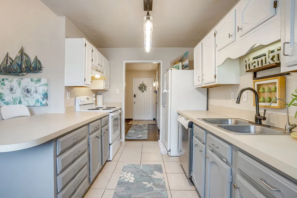 7913 Bermejo Road Fort Worth, TX 76112