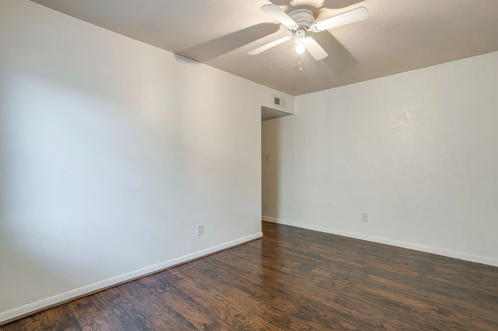 7913 Bermejo Road Fort Worth, TX 76112