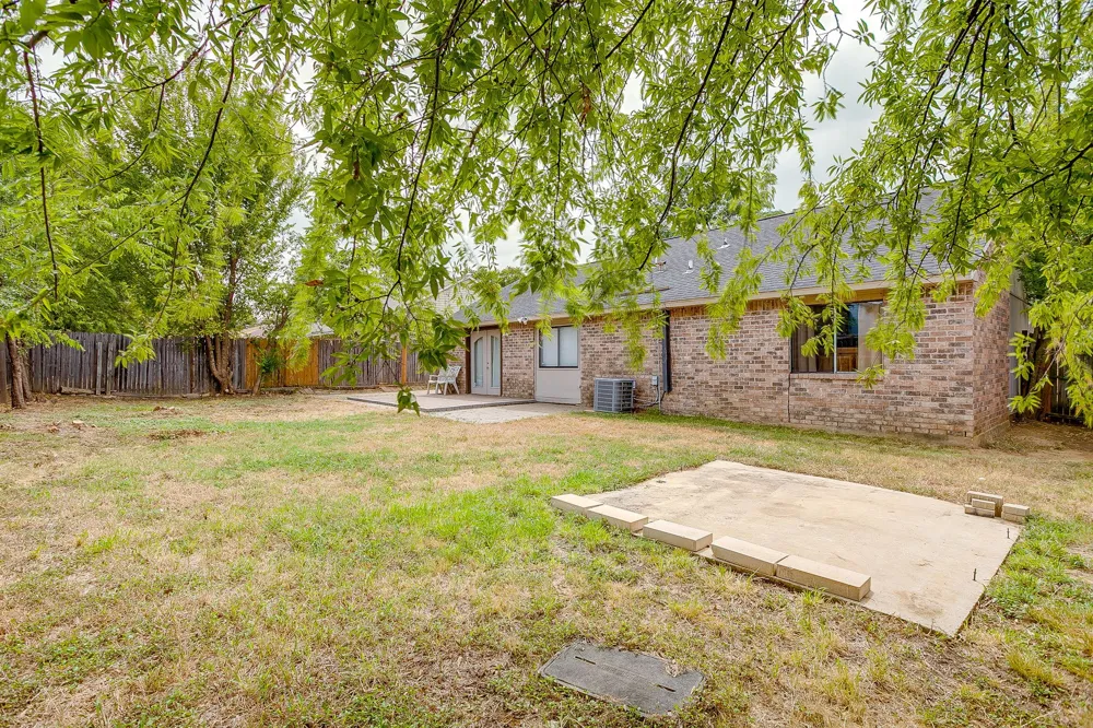 7913 Bermejo Road Fort Worth, TX 76112