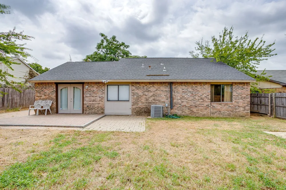 7913 Bermejo Road Fort Worth, TX 76112