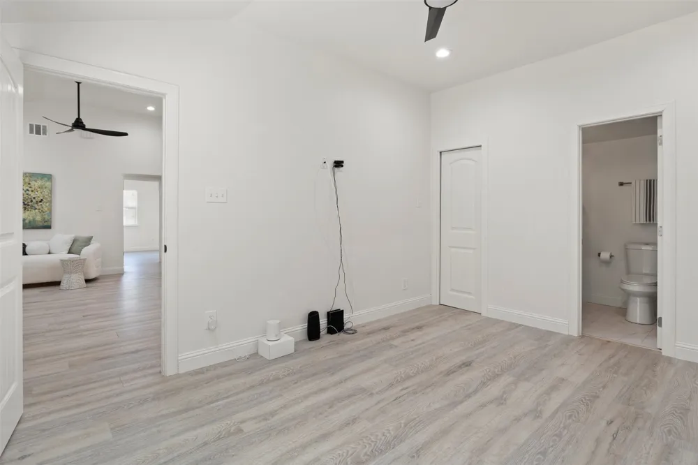 2406 Jennings Avenue Dallas, TX 75216