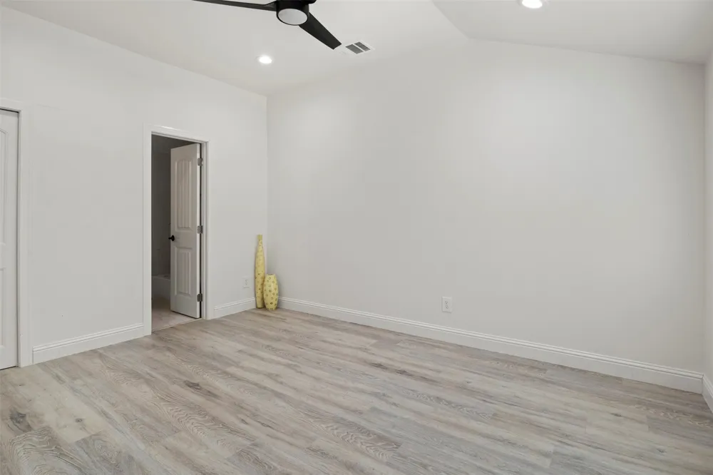 2406 Jennings Avenue Dallas, TX 75216