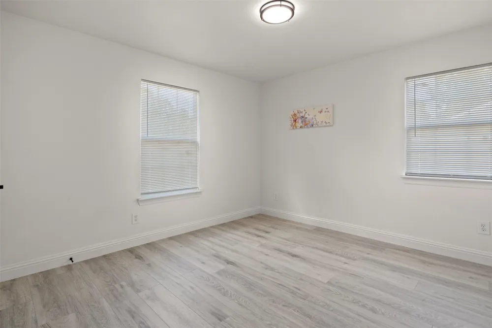 2406 Jennings Avenue Dallas, TX 75216