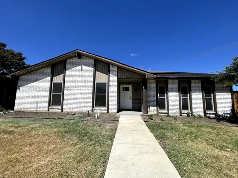 6417 Rainier Road