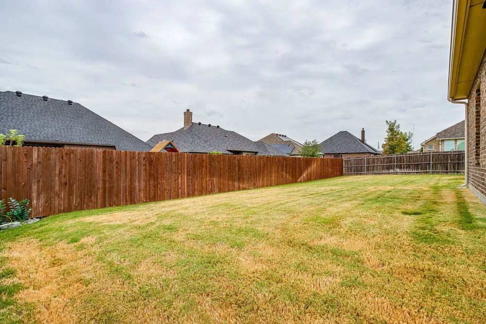 3005 Nob Hill Drive Burleson, TX 76028