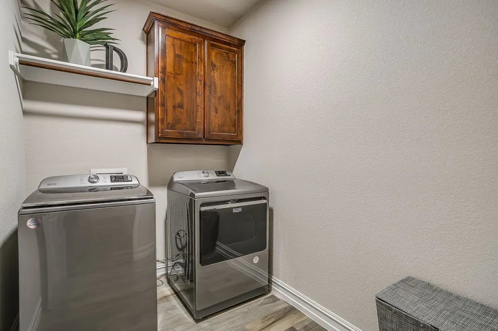 3005 Nob Hill Drive Burleson, TX 76028