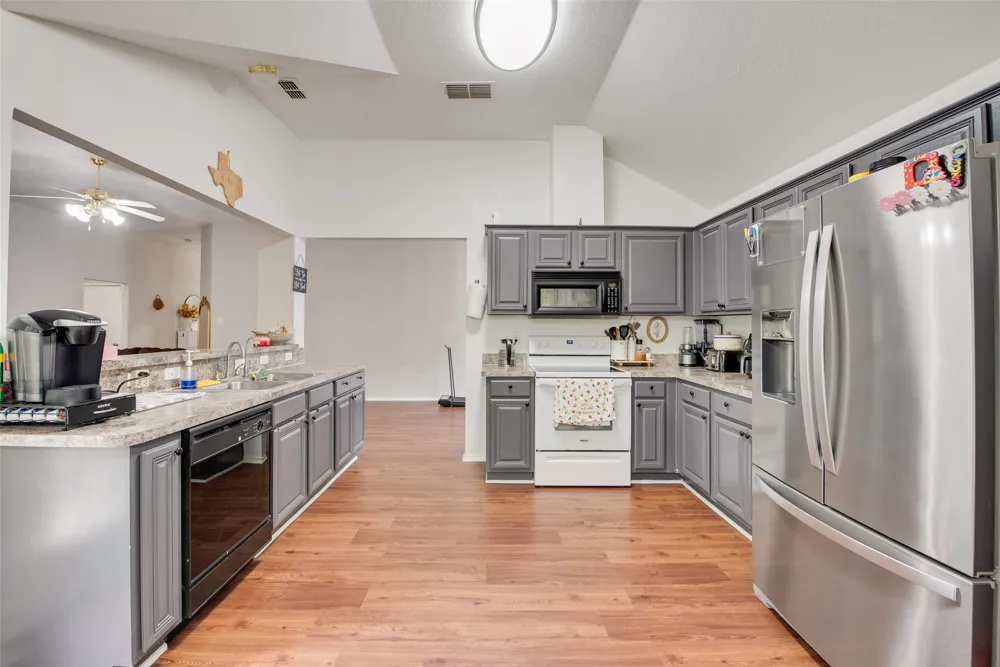 5505 Gessner Court Arlington, TX 76018