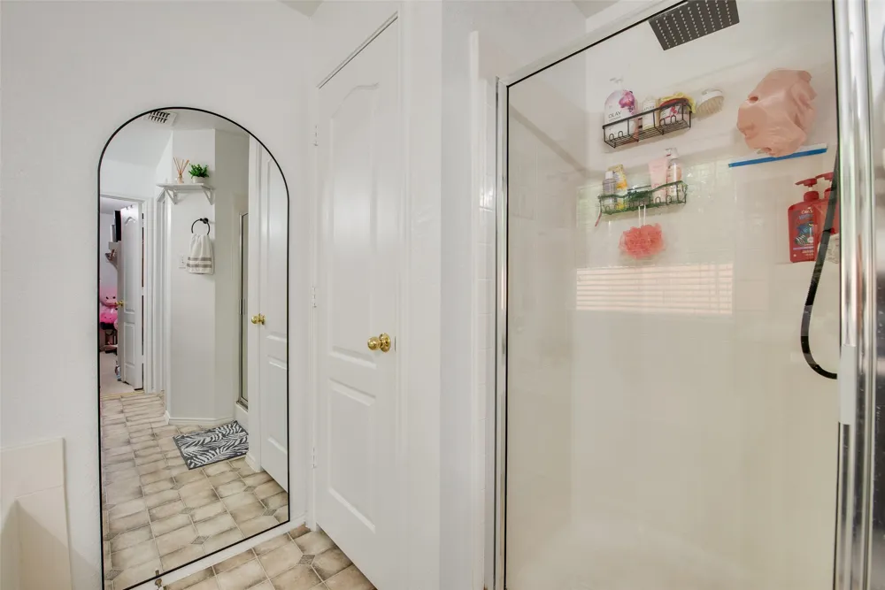 5505 Gessner Court Arlington, TX 76018