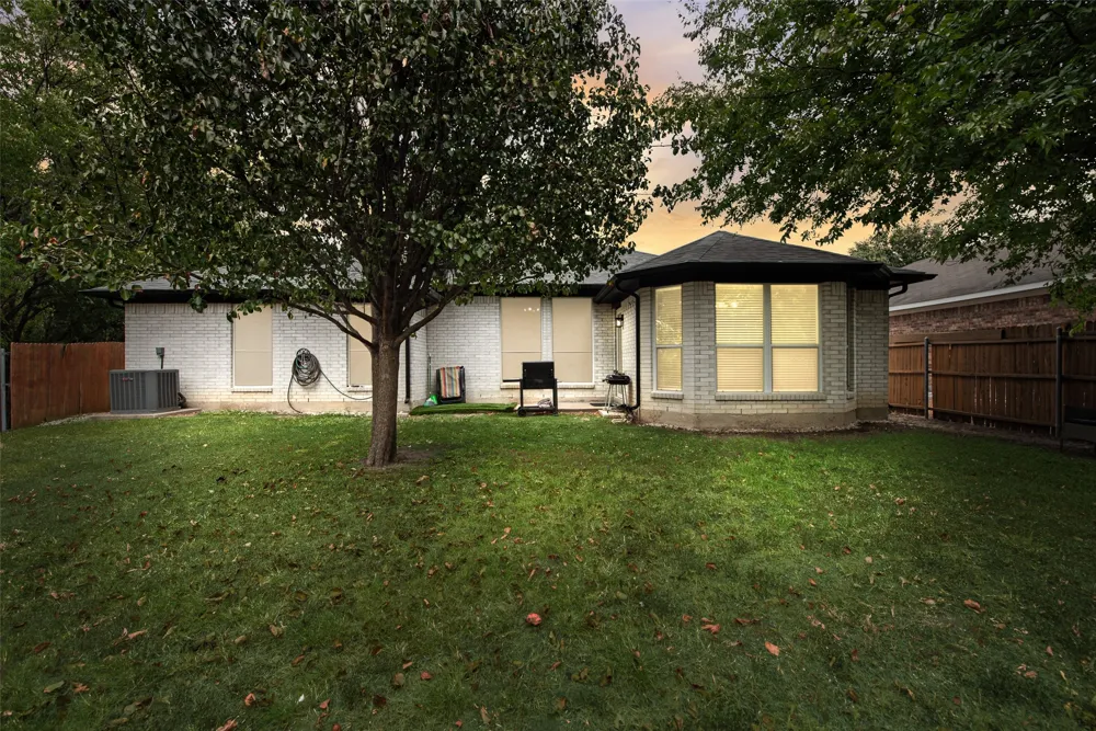 5505 Gessner Court Arlington, TX 76018