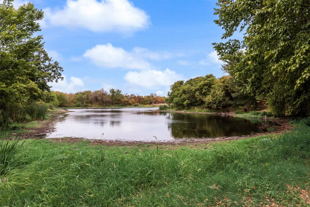 5505 Gessner Court Arlington, TX 76018