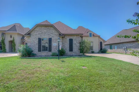 922 Antler Drive
