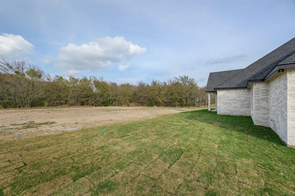 1838 County Road 2320 Terrell, TX 75160