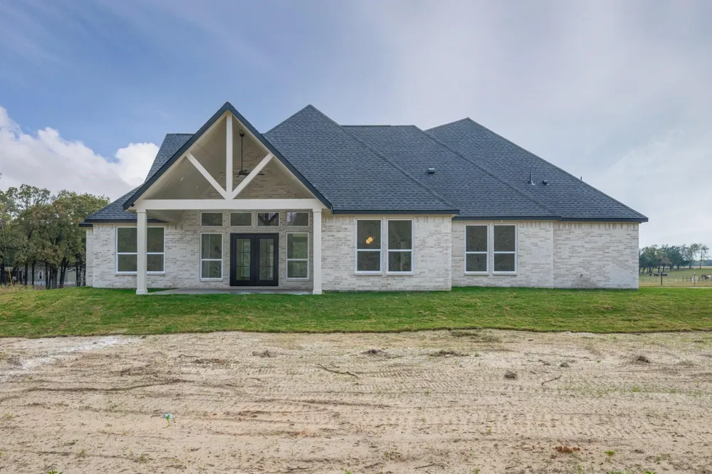 1838 County Road 2320 Terrell, TX 75160
