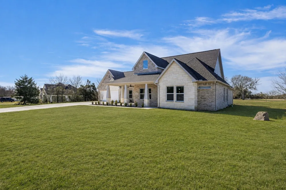 2378 County Road 1112 Farmersville, TX 75442