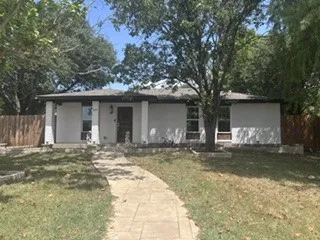 920 Meadowdale Drive