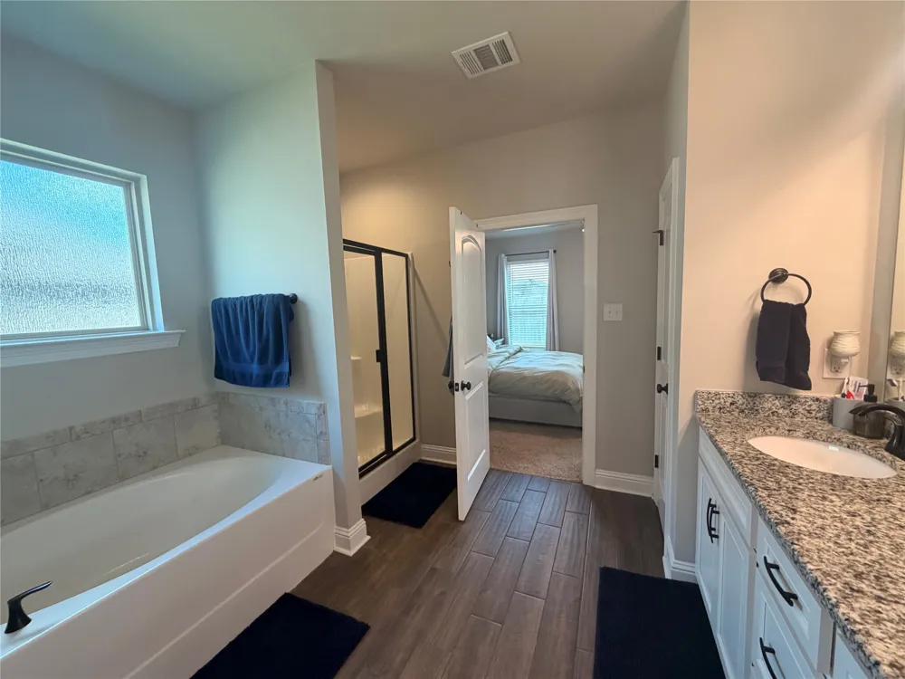 221 Hyperion Street Bossier City, LA 71111
